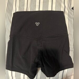 TNA butter cheeky 3inch shorts